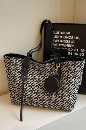 High-Capacity Women's Canvas Shoulder Tote Bag - Trendy Spring and Summer Commuting Handbag