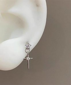 High-End 925 Silver Cross Meteor Flash Diamond Earrings - Minimalist Style Exquisite Ear Studs for Versatile Fashion Accessories