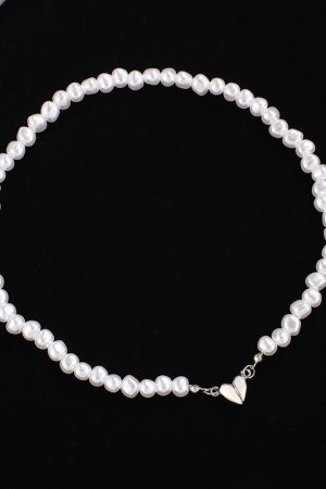 High-End Baroque Pearl Necklace for Women, Niche Clavicle Chain, Summer Light Luxury Design, Trendy 2025 Fashion Accessory