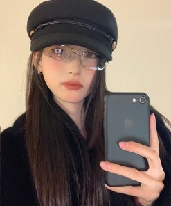 High-End Black Beret for Women - Autumn Winter 2025, Large Head Circumference, Warm Newsboy Hat, Flattering British Style