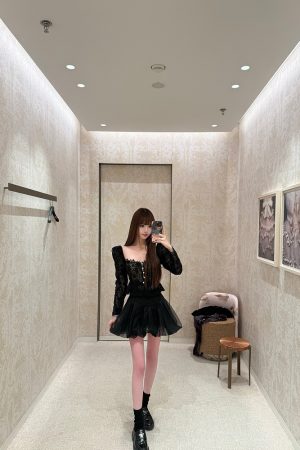 High-End Black Tulle Puff Skirt for Women - Socialite Style, Elegant Short Design, Perfect for 90s and Y2K Fashion