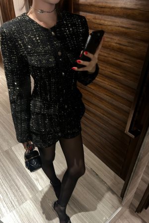 High-End Celebrity Style Heavy Sequined Two-Piece Set with High-Waisted Shorts for Early Autumn Fashion