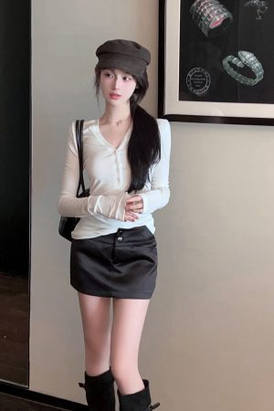 High-End Champagne Satin A-Line Mini Skirt for Autumn/Winter - Slimming High Waist Bodycon Style