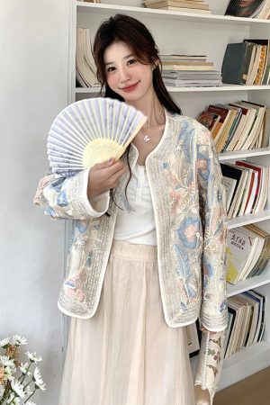 High-End Chinese Style Heavy Embroidery Short Jacket - Unique National Design for Spring - Small Size Fashion Top