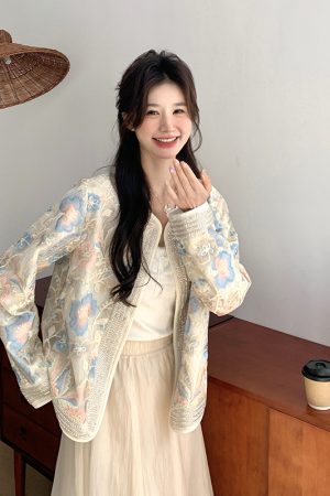 High-End Chinese Style Heavy Embroidery Short Jacket - Unique National Design for Spring - Small Size Fashion Top