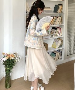 High-End Chinese Style Heavy Embroidery Short Jacket - Unique National Design for Spring - Small Size Fashion Top