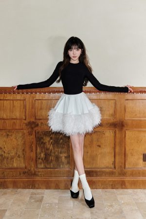 High-End Design Patchwork Feather Midi Skirt - Elegant Slimming Puff Skirt for 90s Inspired Fashion