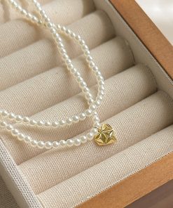 High-End Double-Layer Pearl Necklace with Heart Pendant - Exquisite French Style Clavicle Chain for Elegant Fashion