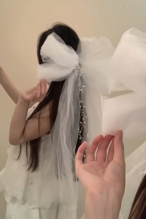 High-End Fairy-Style Butterfly Knot Pearl Hairpin Veil Side Clip Bridal Hair Accessory for Women