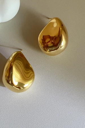 High-End Fashion Irregular Gold-Plated Bead Water Drop Stud Earrings - Versatile Silver Needle Design