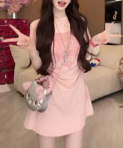 High-End Fashion Slimming Dress for 2025 Summer - Trendy and Age-Reducing Design, Perfect for Chic Occasions