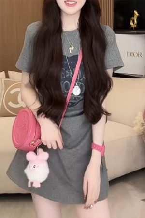 High-End Fashion Slimming Dress for 2025 Summer - Trendy and Age-Reducing Design, Perfect for Chic Occasions