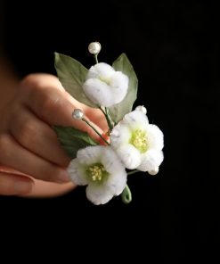 High-End Faux Velvet Flower Brooch - Autumn Winter Coat Corsage Pin, Handmade Classical National Style, Elegant Chinese Gift