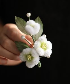 High-End Faux Velvet Flower Brooch - Autumn Winter Coat Corsage Pin, Handmade Classical National Style, Elegant Chinese Gift