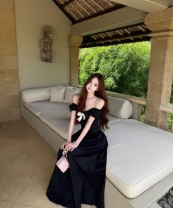 High-End Feel Off-Shoulder T-Shirt Dress with Long Summer Skirt – Chic 90s Inspired Fashion for Effortless Style