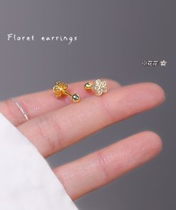 High-End Floral Screw Fastening Stud Earrings - Unique Niche Design Accessories for Girls - Trendy 2025 Fashion
