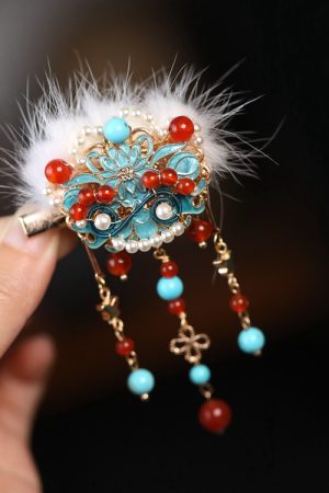 High-End Fluffy Lion Dance Hair Clips for Girls - Cute Ancient Style Hanfu Hair Accessories for Autumn and Winter 2025
