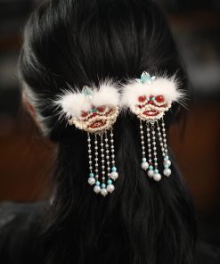 High-End Fluffy Lion Dance Hair Clips for Girls - Cute Ancient Style Hanfu Hair Accessories for Autumn and Winter 2025