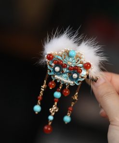 High-End Fluffy Lion Dance Hair Clips for Girls - Cute Ancient Style Hanfu Hair Accessories for Autumn and Winter 2025