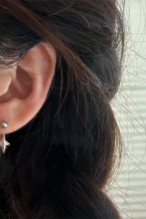 High-End Four-Star Mango Ear Studs for Women, Back-Hanging Two-Strap Screw-On Hook Earrings, Unique Fashion Accessories
