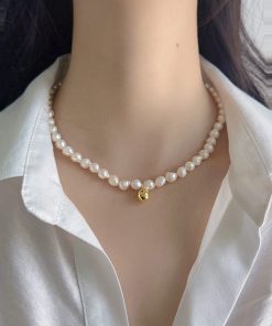 High-End French Baroque Freshwater Pearl Necklace - Minimalist Elegant Retro Choker, Niche Design, Luxury Accessory