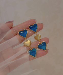 High-End French Retro Blue Heart Earrings - Fashionable Personality Accessories with Elegant Vintage Style