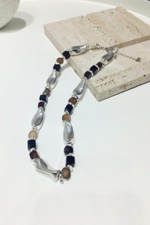 High-End French Retro Irregular Color-Block Geometric Necklace with Metal Strip - Chic Clavicle Chain Neck Ornament
