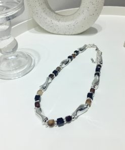 High-End French Retro Irregular Color-Block Geometric Necklace with Metal Strip - Chic Clavicle Chain Neck Ornament