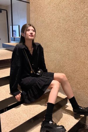 High-End French-Style Black Shirt Dress for Women, Loose Fit Spring Dress with Short Skirt, Chic Designer Look