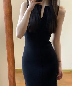 High-End French-Style Black Sleeveless Knitted Dress for Women with Waist-Cinching Inner Layer - Chic Summer Maxi Dress