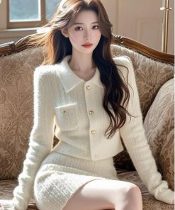 High-End French Style Two-Piece Knitted Set for Women - Cozy Slim Fit Skirt and Top - Autumn Winter Fashion