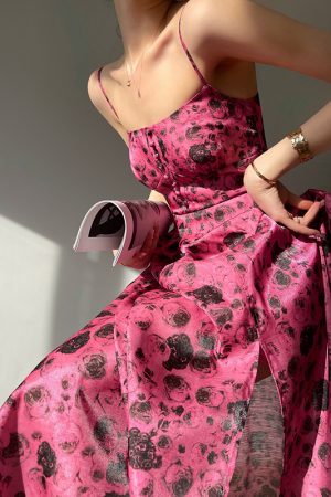 High-End Goddess French Printed Spaghetti Strap Mid-Length Dress for Summer - Niche Design, Fashionable and Chic