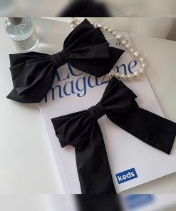 High-End Hepburn Style Bow Hair Clip - Korean Accessories in Premium Quality Fabric