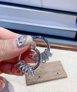 High-End Hong Kong Style Metal C-Shaped Hoop Earrings - Unembellished Multiple Circle Design for Elegant Temperament