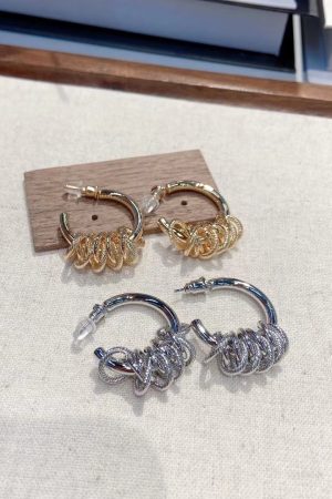 High-End Hong Kong Style Metal C-Shaped Hoop Earrings - Unembellished Multiple Circle Design for Elegant Temperament