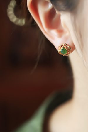 High-End Jadeite & Silver Auspicious Lock Stud Earrings for Women - Chinese Style 18K Gold-Plated Jade Stone Jewelry