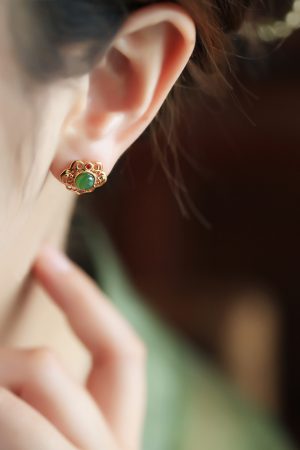 High-End Jadeite & Silver Auspicious Lock Stud Earrings for Women - Chinese Style 18K Gold-Plated Jade Stone Jewelry