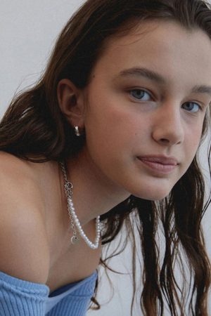 High-End Korean Fashion Natural Pearl Beaded Broken Silver Splicing Clavicle Necklace - Versatile European & American Style