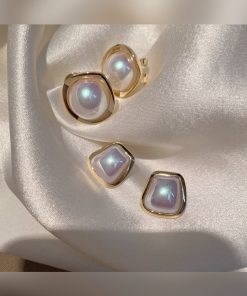 High-End Korean Pearl Large Clip-On Earrings for Women, Elegant Influencer-Style Luxury Ear Studs