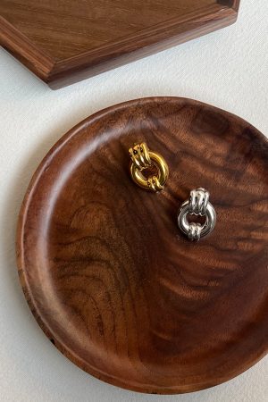 High-End Light Luxury Titanium Steel Ear Hoops - Versatile Plain Studs for European and American Commuter Style