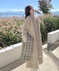 High-End Long Lamb Wool Coat for Women - 2025 Winter Style, Thick Fleece-Lined, Leather and Fur Integrated Outerwear