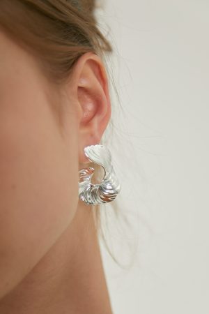 High-End Metal Pleated Irregular Earrings in Brass with S925 Silver Pins - Minimalist Light Luxury Jewelry