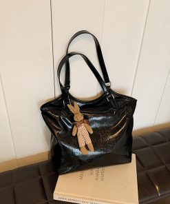 High-End Oil Wax Leather Tote Bag for Women - Large Capacity Shoulder Bag for Spring/Summer 2025, Ideal for Students and Commuting