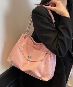 High-End Oil Wax Leather Tote Bag for Women, 2025 Korean Style Fashion Chain Shoulder Crossbody Commuter Bag