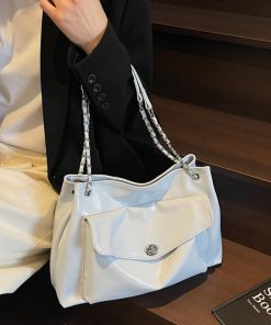 High-End Oil Wax Leather Tote Bag for Women, 2025 Korean Style Fashion Chain Shoulder Crossbody Commuter Bag