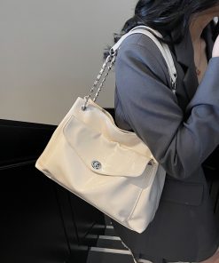 High-End Oil Wax Leather Tote Bag for Women, 2025 Korean Style Fashion Chain Shoulder Crossbody Commuter Bag