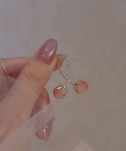 High-End Pink Peach Water Fragrance Earrings for Women, Lily of the Valley Back Hanging Clip-Ons, No Ear Holes, Floral Design