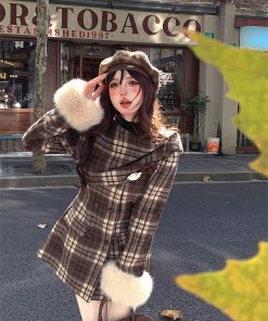 High-End Plaid Wool Coat for Women - Loose Slimming Plush Design for Autumn and Winter Fashion