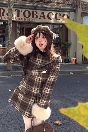 High-End Plaid Wool Coat for Women - Loose Slimming Plush Design for Autumn and Winter Fashion