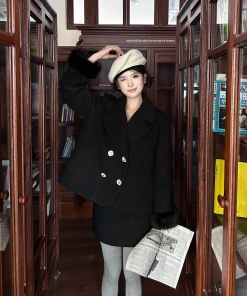 High-End Plush Skirt Two-Piece Set with Cape Coat in Adventure Design - Tycoon Heiress Style